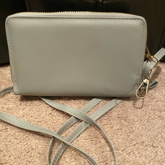 Light Gray Cell Phone Purse - Picture 3 of 8